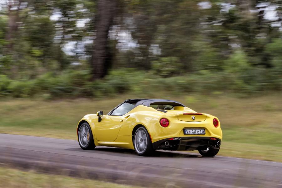  Alfa Romeo 4C Spider (960) 2015 года  (AU) (фото 31 из 40)